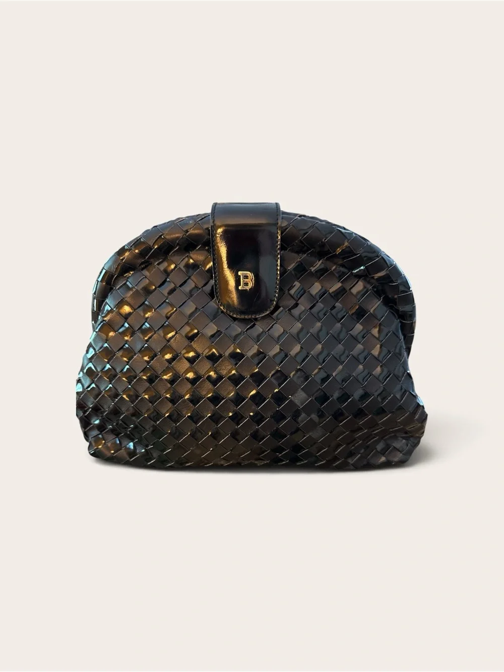 Woven Leather Clutch in lack